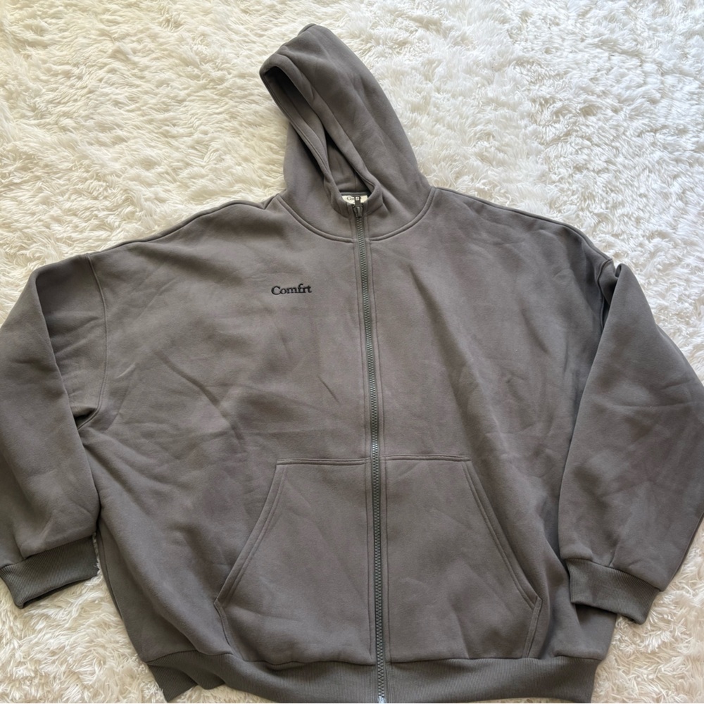 Comfrt Charcoal grey zip up
